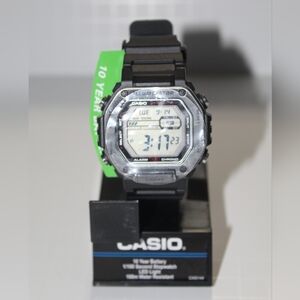 ✨🆕✨Casio Illuminator Men's Watch